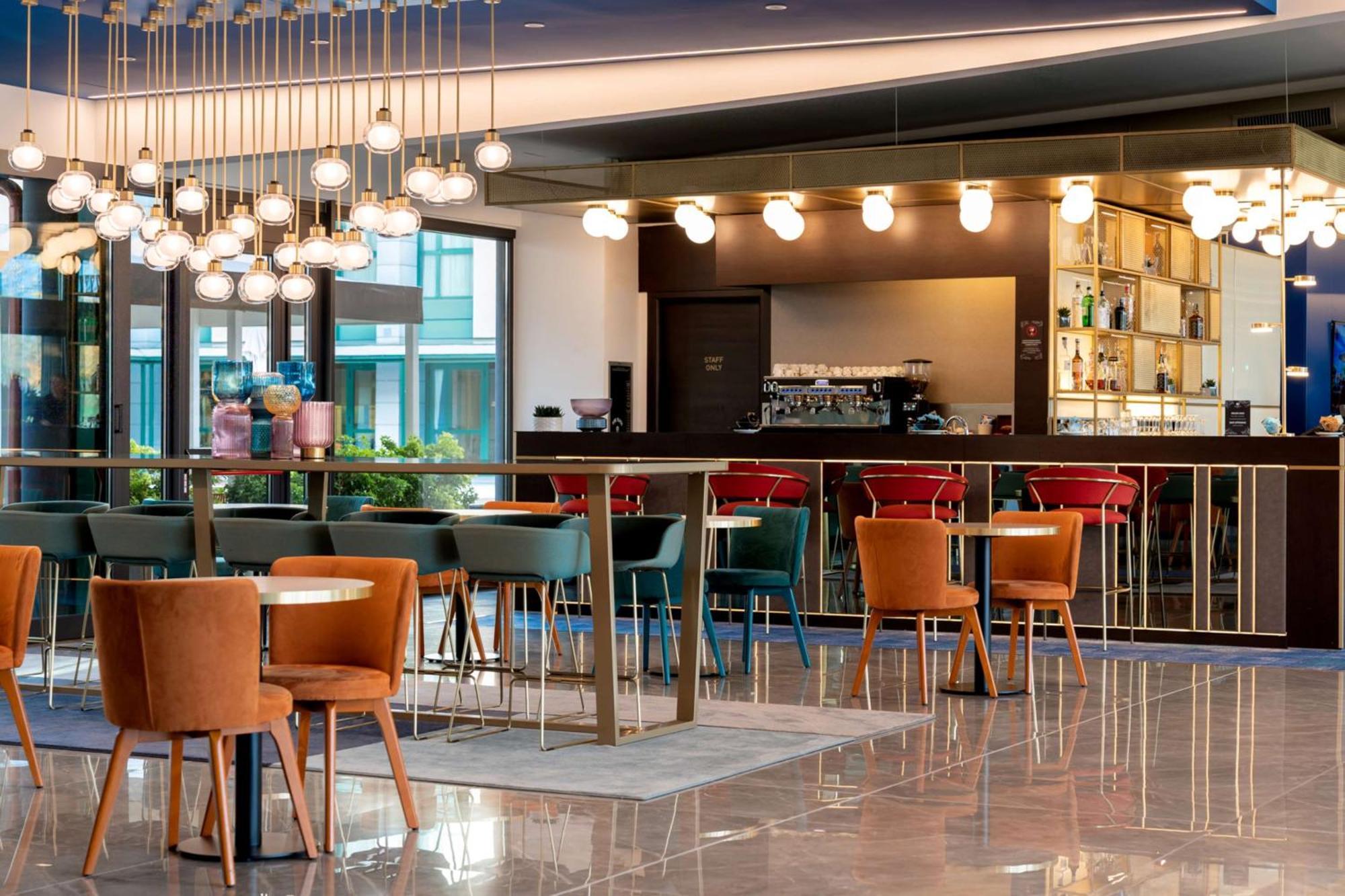 Doubletree By Hilton Milan Malpensa Solbiate Olona Hotel Exterior photo